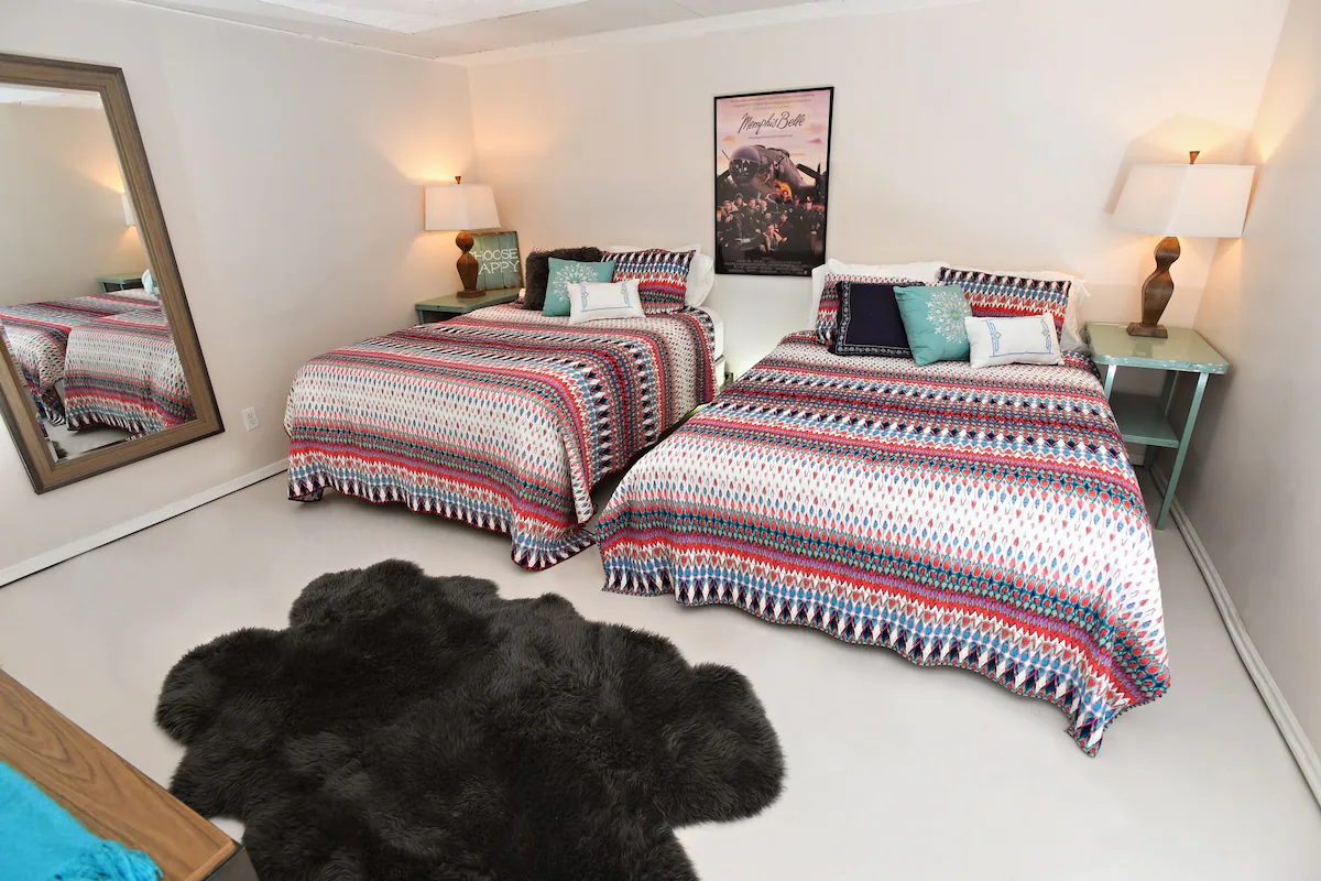 Captain's Quarters... basement. Double Queen beds.